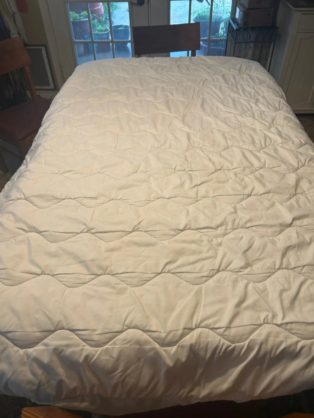 White Fitted Full Size deep fit Mattress Protector - Hypoallergenic Bed Cover